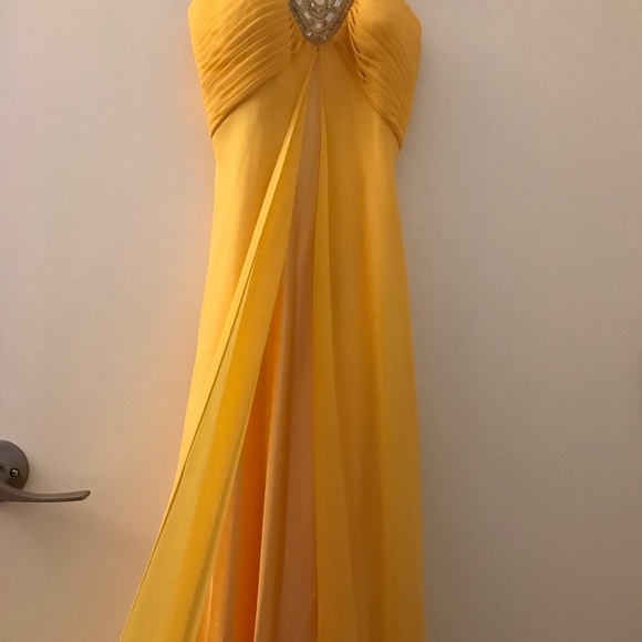 Faviana After Five Prom Dress - Picture 7 of 8